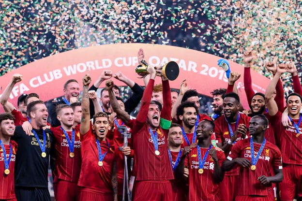 สโมสรฟุตบอลลิเวอร์พูลกำลังเฉลิมฉลองกับการเป็นแชมป์สโมสรโลกในปี 2019 ที่ประเทศกาตาร์ หวย24