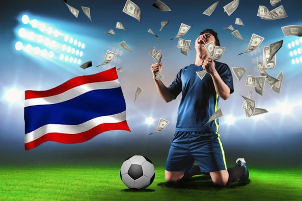 นักฟุตบอลคุกเข่าดีใจ ธงชาติไทย ฟุตบอล เงิน หวย24